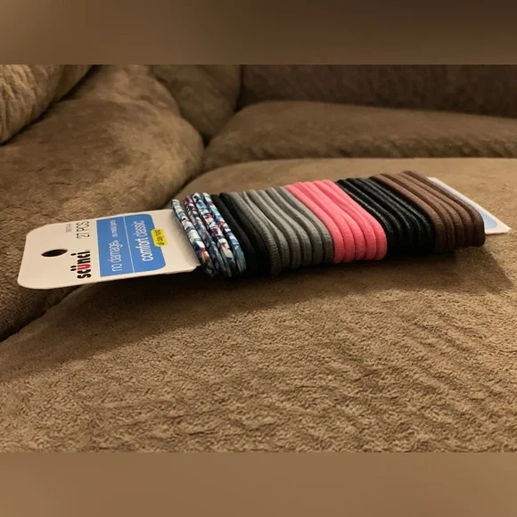 Hair Elastics / Hair Ties — Scunci, 27 Count - Picture 9 of 10